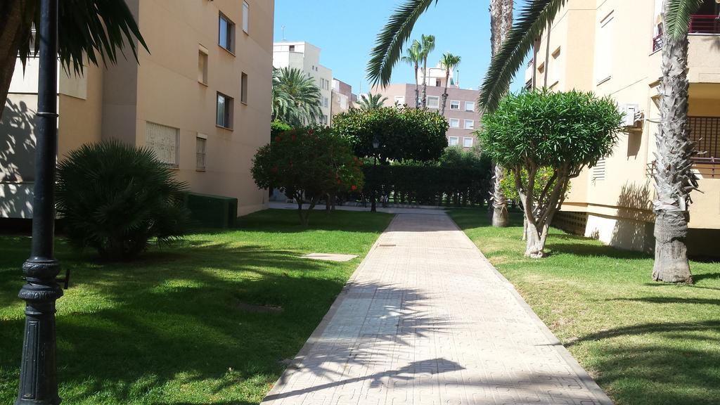 Palmeral De Торрев'єха Екстер'єр фото